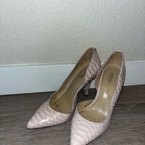 Michael Kors Blush Textured Heels
